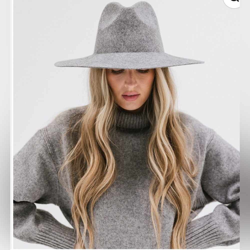 NWOT Women’s Gigi PIP Scottie Hat in Grey 100% Wool Size 55/XS - Picture 1 of 13